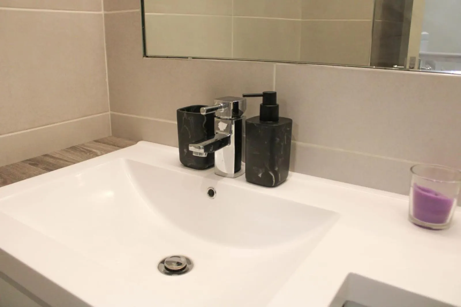 2 Bed Apartment Clan House Apartments Galway 0*,